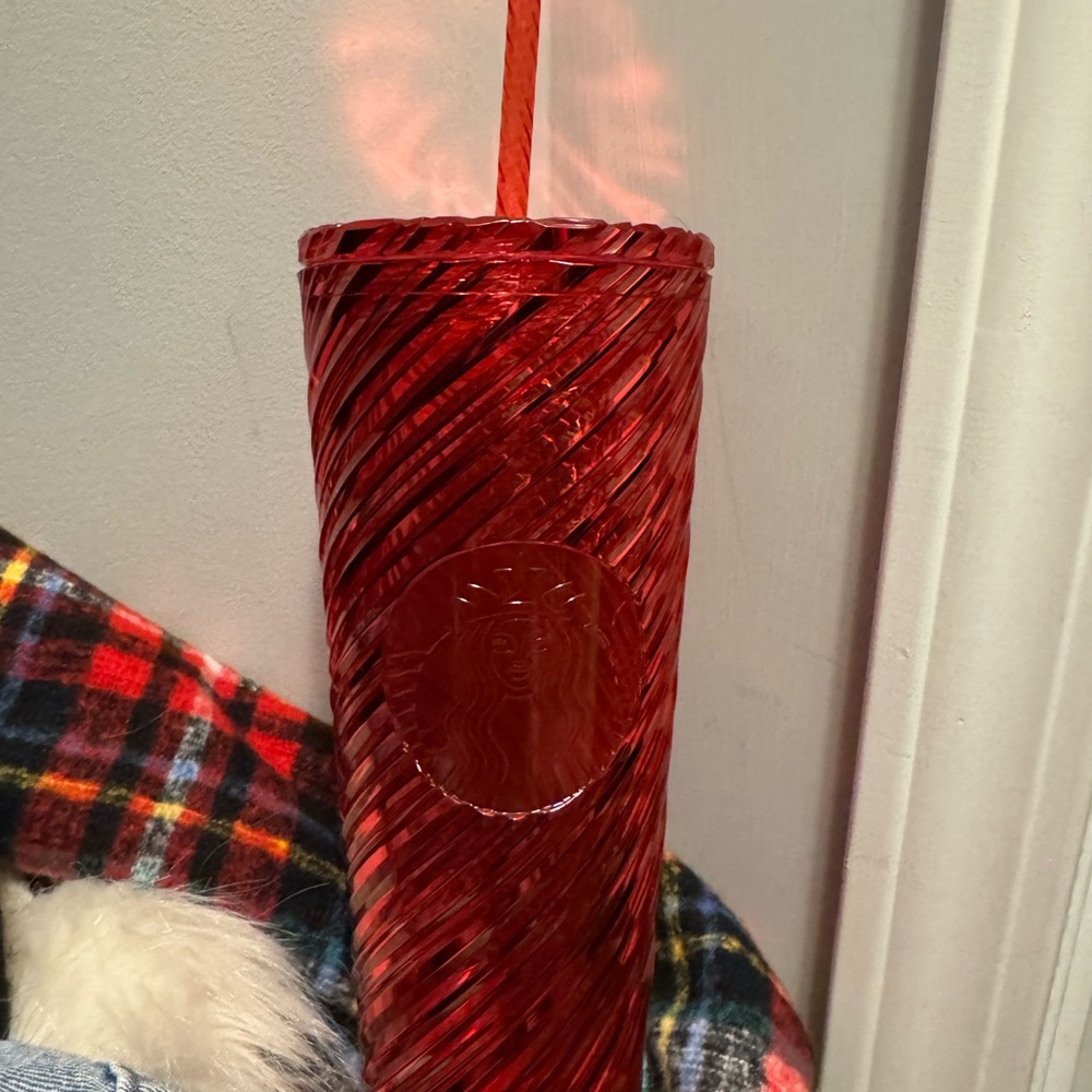 Starbucks Crimson Textured Tumbler with Straw